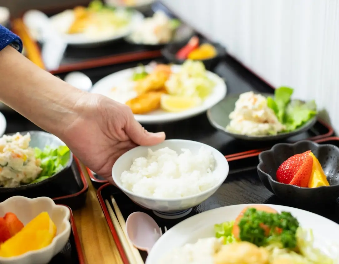 地元食材で作るこだわりのお食事