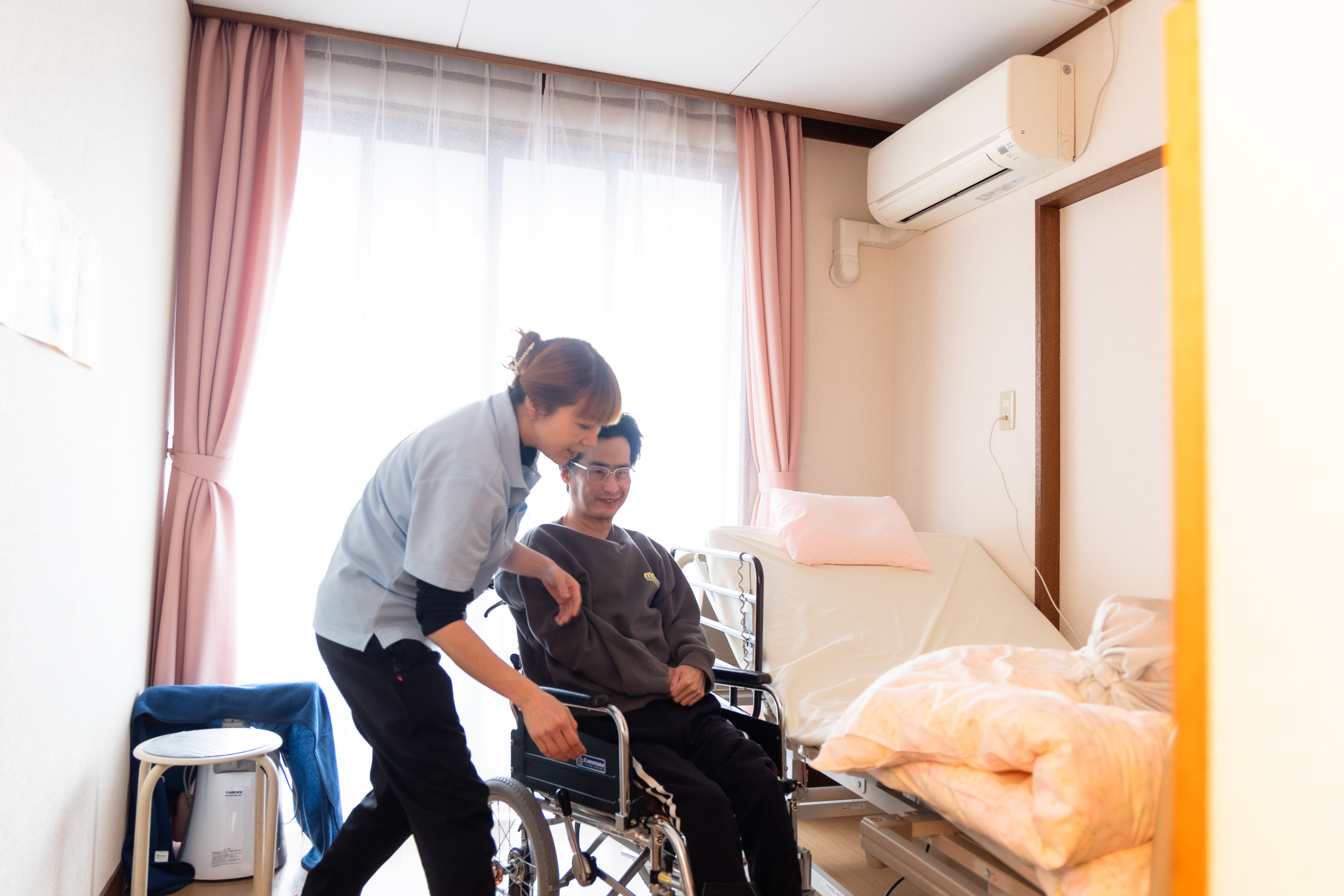 利用者様の部屋での様子
